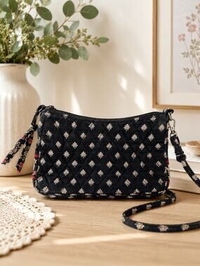 Vintage Vera Bradley Mini Hipster Classic Black Quilted Crossbody Shoulder Bag